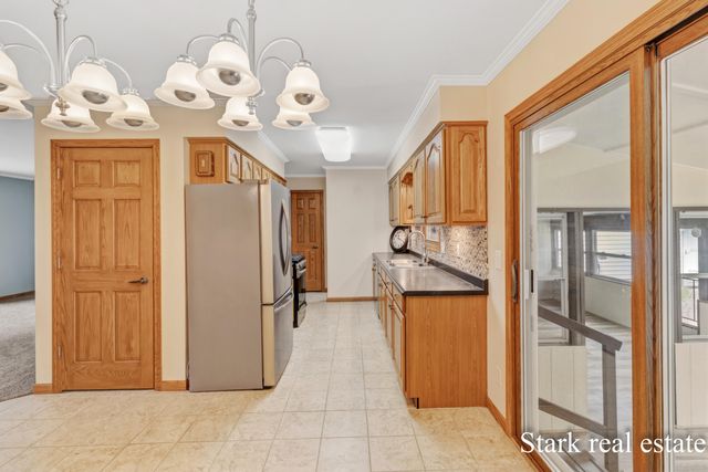 1290 Cardinal Circle Drive, Muskegon Twp, MI 49445