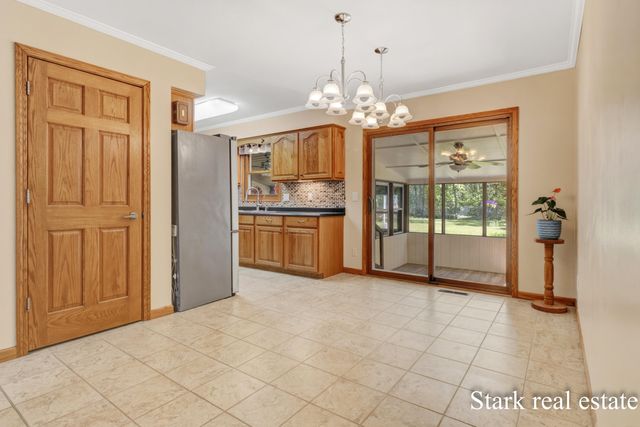 1290 Cardinal Circle Drive, Muskegon Twp, MI 49445