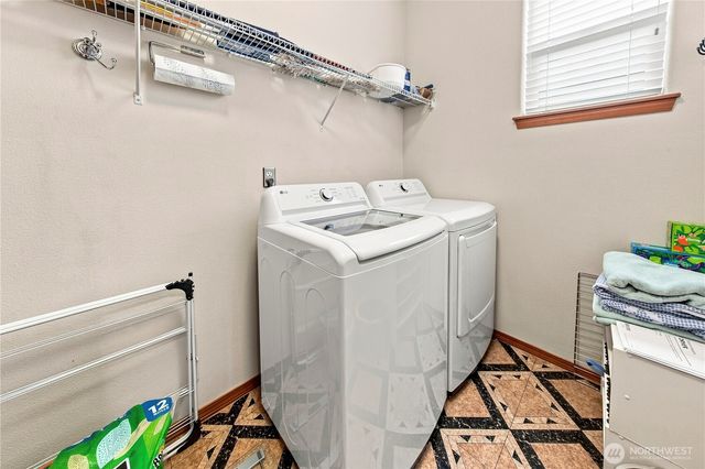 8442 Bainbridge Loop NE, Lacey, WA 98516
