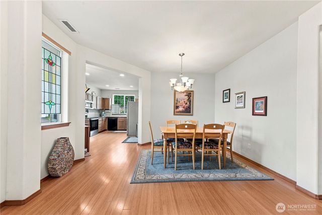 8442 Bainbridge Loop NE, Lacey, WA 98516