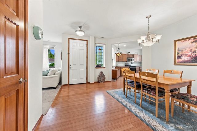 8442 Bainbridge Loop NE, Lacey, WA 98516