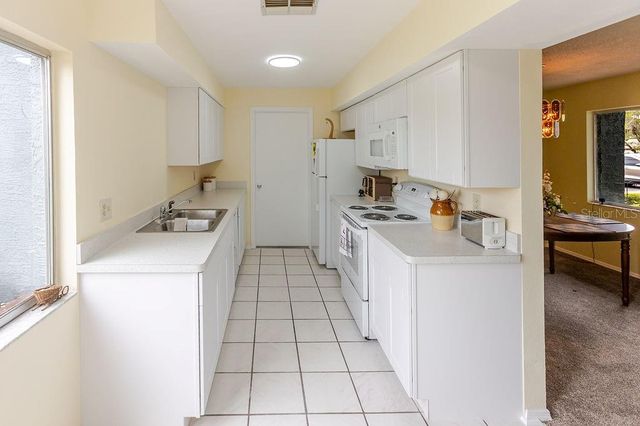 7560 ST ANDREWS BOULEVARD 7560, Weeki Wachee, FL 34613