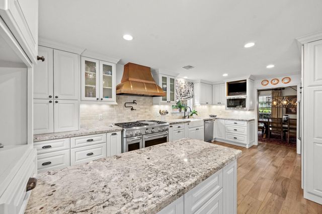 14443 Twisted Oak Lane, Houston, TX 77079