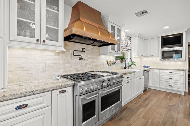 14443 Twisted Oak Lane, Houston, TX 77079