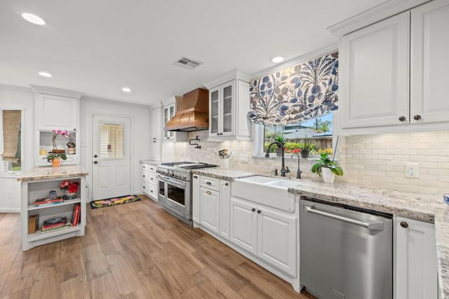 14443 Twisted Oak Lane, Houston, TX 77079