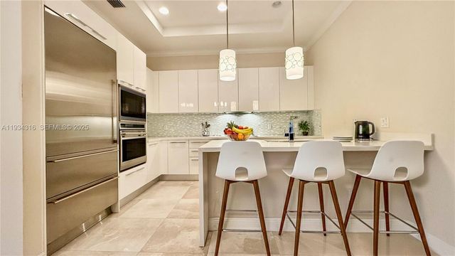 8351 NW 51st Ter 8351, Doral, FL 33166