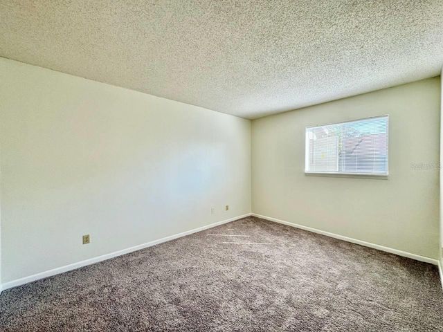 6324 NEWTOWN CIRCLE 24B5, Tampa, FL 33615