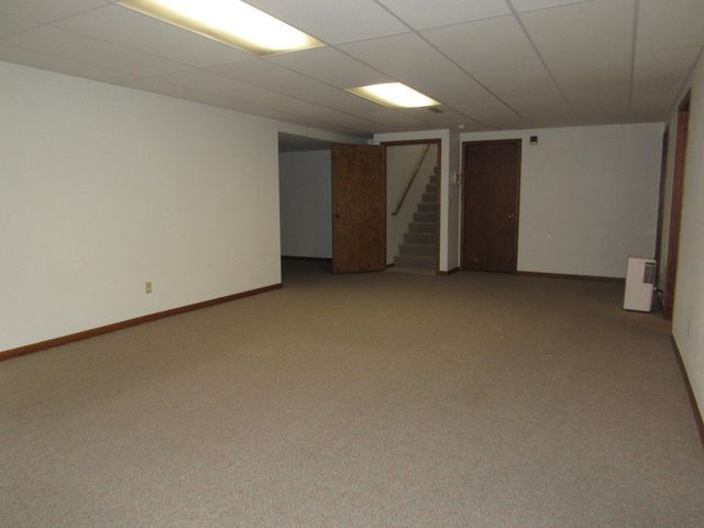 1621 Oakwood Drive, Worthington, MN 56187