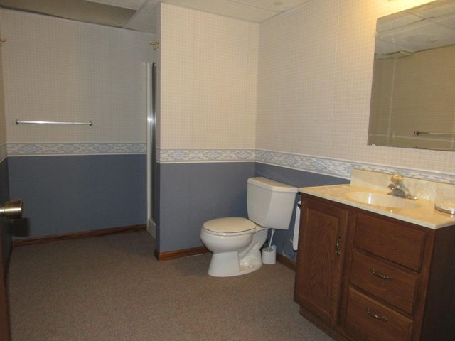 1621 Oakwood Drive, Worthington, MN 56187