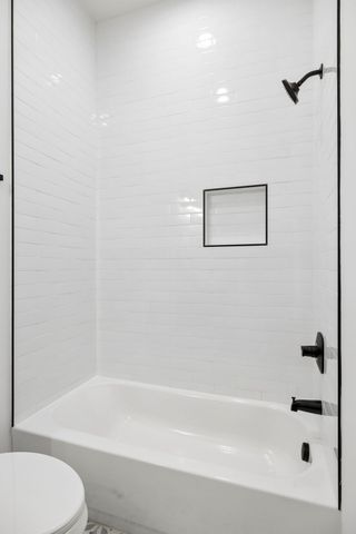 2472 Taylor Rd, Columbia, TN 38401