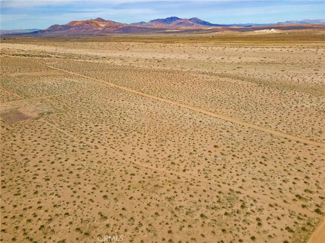 123 Kiloran St, Newberry Springs, CA 92365