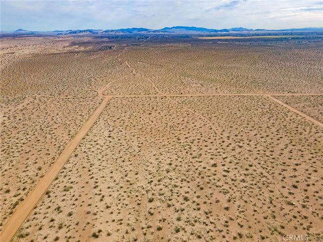 123 Kiloran St, Newberry Springs, CA 92365