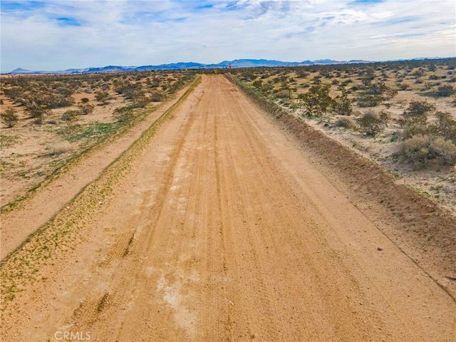 123 Kiloran St, Newberry Springs, CA 92365