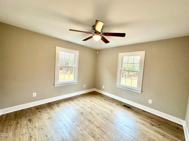 9838 Hinnant-Edgerton Road, Kenly, NC 27542