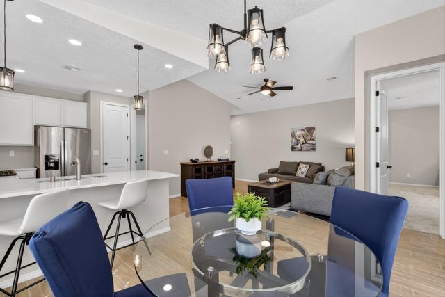 2076 Solara Loop NE, Rio Rancho, NM 87144