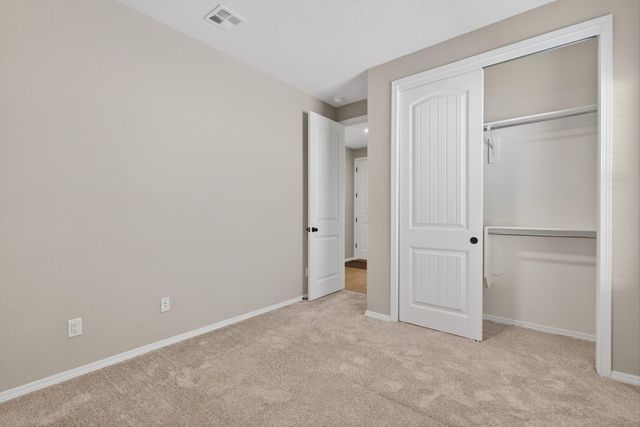 2076 Solara Loop NE, Rio Rancho, NM 87144