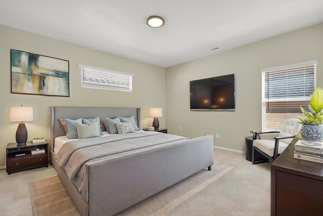 2076 Solara Loop NE, Rio Rancho, NM 87144