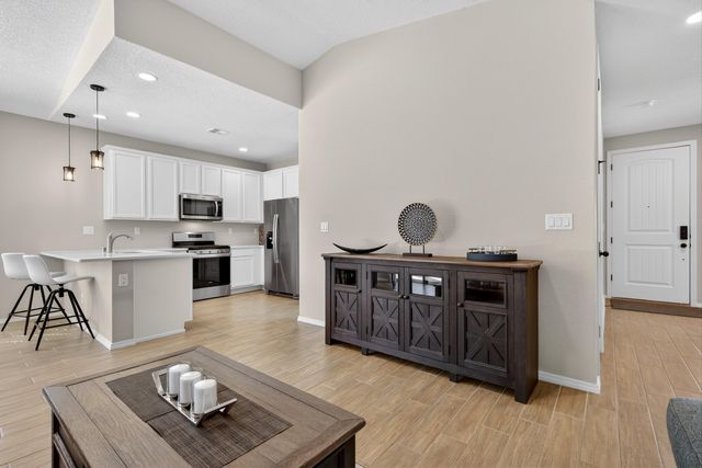 2076 Solara Loop NE, Rio Rancho, NM 87144