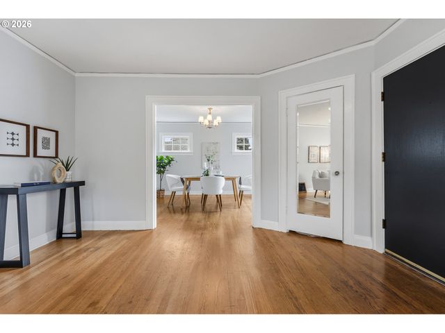 4212 Se 79TH Ave, Portland, OR 97206