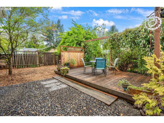 4212 Se 79TH Ave, Portland, OR 97206