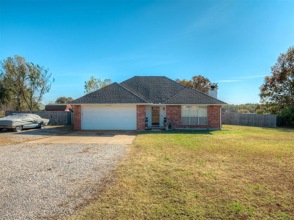 21878 Faye Lane, Harrah, OK 73045
