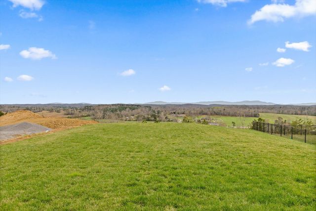 10946 London Tower Place 64, Apison, TN 37302