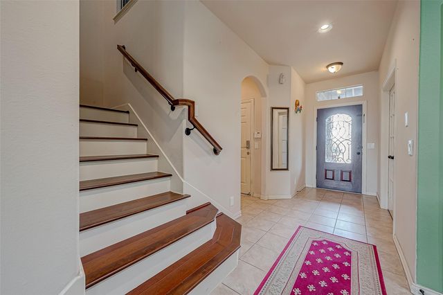 5626 Jay Thrush Drive, Richmond, TX 77407