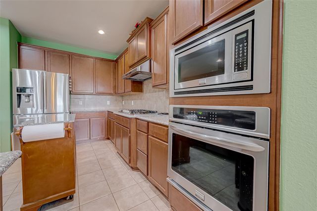 5626 Jay Thrush Drive, Richmond, TX 77407