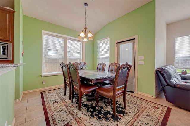 5626 Jay Thrush Drive, Richmond, TX 77407