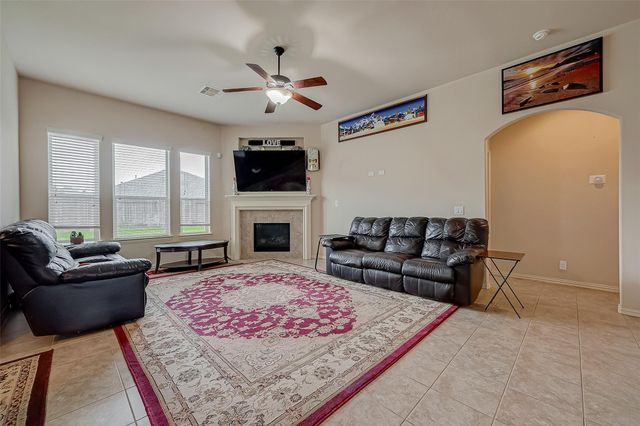 5626 Jay Thrush Drive, Richmond, TX 77407