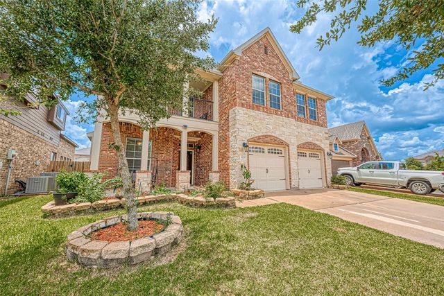 5626 Jay Thrush Drive, Richmond, TX 77407