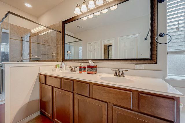 5626 Jay Thrush Drive, Richmond, TX 77407