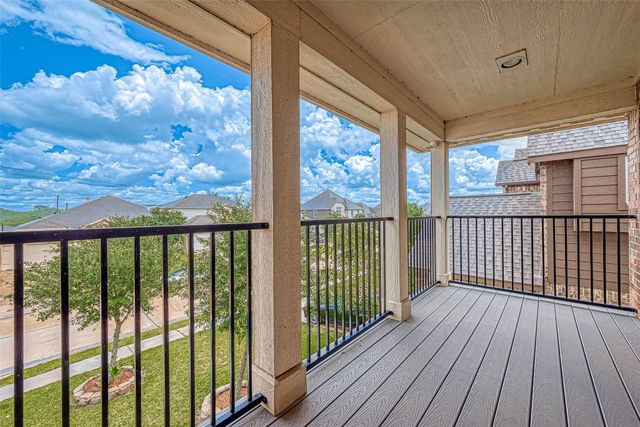 5626 Jay Thrush Drive, Richmond, TX 77407