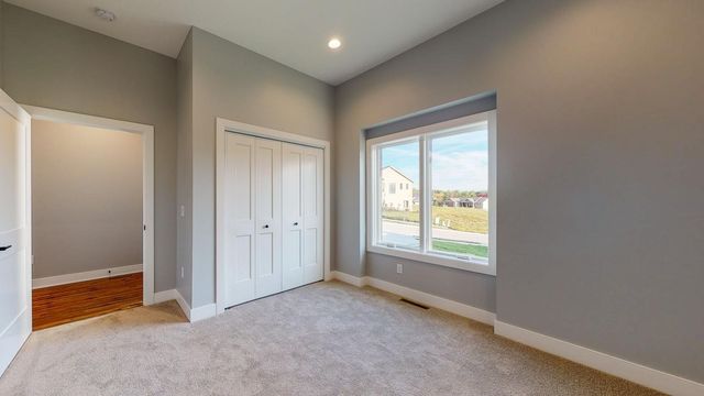 928 Milborne Lane NW, Rochester, MN 55901