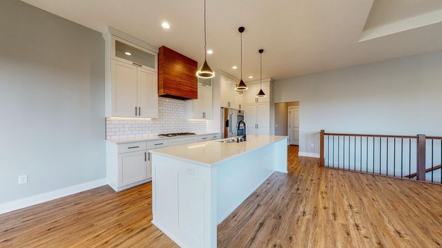 928 Milborne Lane NW, Rochester, MN 55901