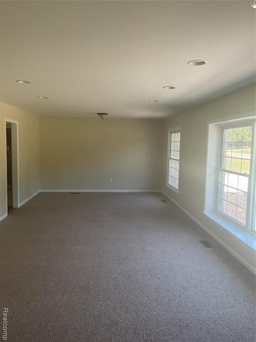 7096 Riverstone Road, West Bloomfield, MI 48322