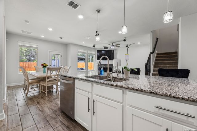 359 Sonata Cyn, Spring Branch, TX 78070