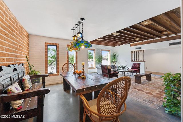 7741 E Camino Bavispe, Tucson, AZ 85715