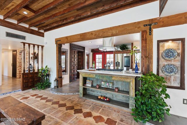 7741 E Camino Bavispe, Tucson, AZ 85715