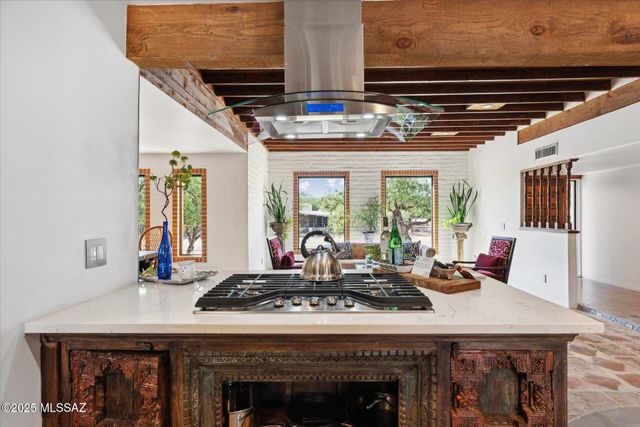 7741 E Camino Bavispe, Tucson, AZ 85715