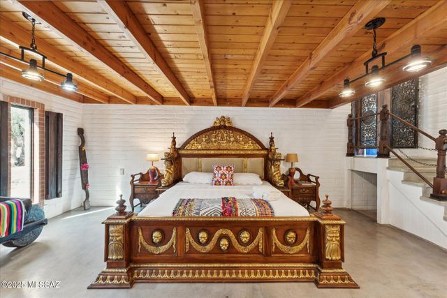 7741 E Camino Bavispe, Tucson, AZ 85715