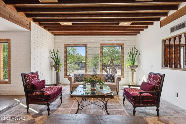 7741 E Camino Bavispe, Tucson, AZ 85715