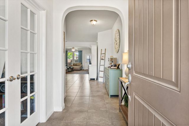 1040 Brownford Drive, Fort Worth, TX 76028