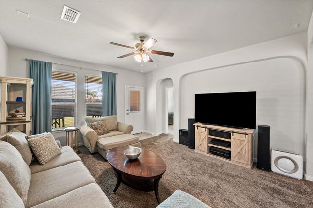 1040 Brownford Drive, Fort Worth, TX 76028