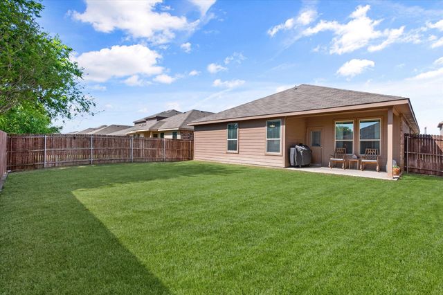 1040 Brownford Drive, Fort Worth, TX 76028