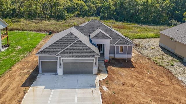 23819 W 59th Terrace, Shawnee, KS 66226