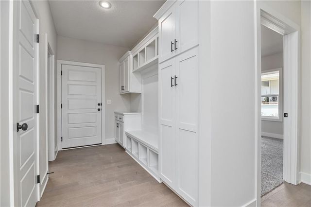 23819 W 59th Terrace, Shawnee, KS 66226