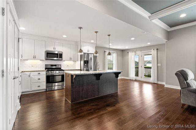 3401 Naples Way, Sellersburg, IN 47172