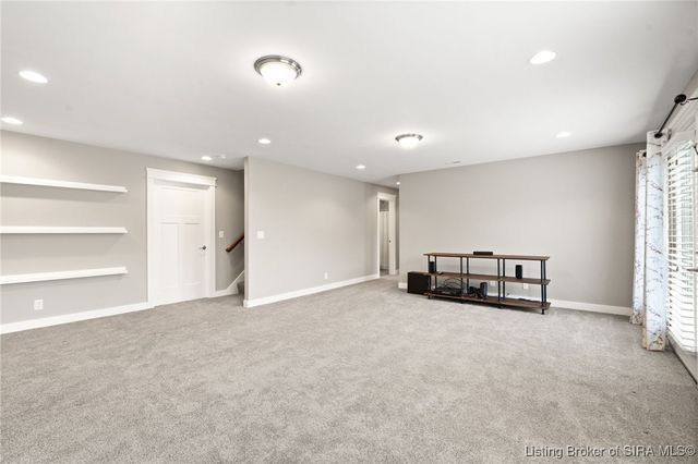 3401 Naples Way, Sellersburg, IN 47172