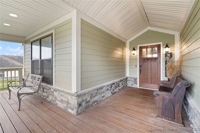 3401 Naples Way, Sellersburg, IN 47172